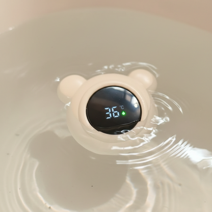 Bear Buddy Bath Thermometer – Lifestyle